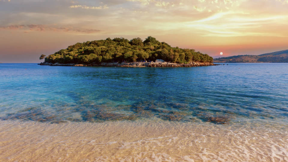 Ksamil: O Para&iacute;so Escondido da Alb&acirc;nia