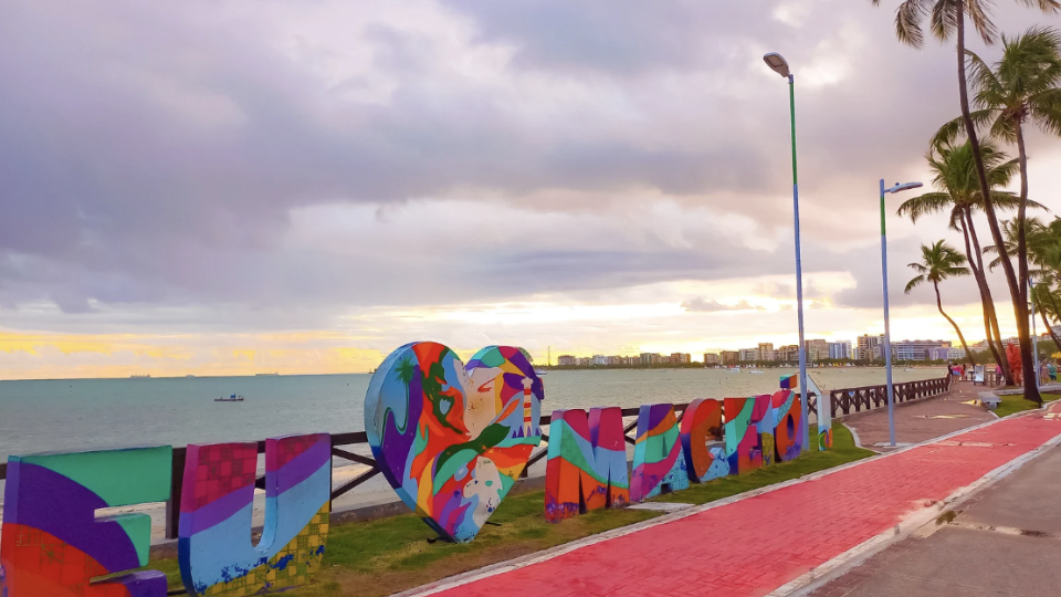 Ver&atilde;o paradis&iacute;aco em Macei&oacute;!