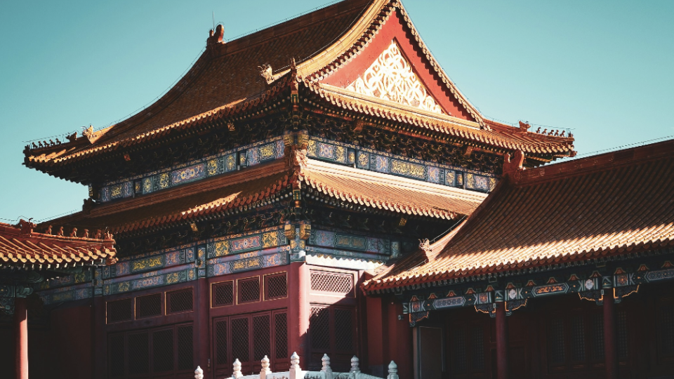 China Oculta com Vera Silvestre