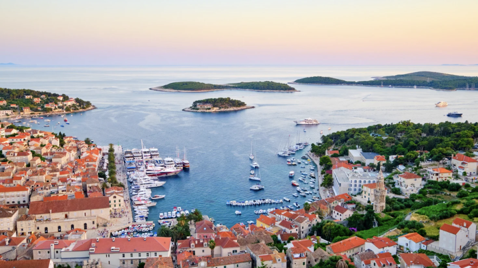 Hvar: O Encanto do Adri&aacute;tico