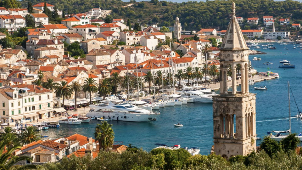 Hvar: O Encanto do Adri&aacute;tico