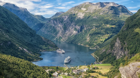 Cruzeiro pelos Fiordes da Noruega