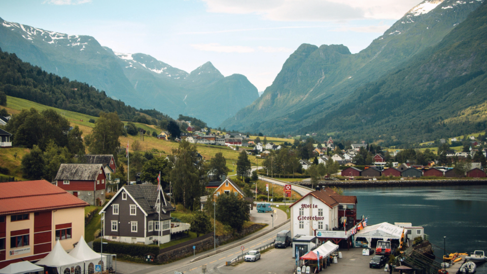 Cruzeiro pelos Fiordes da Noruega