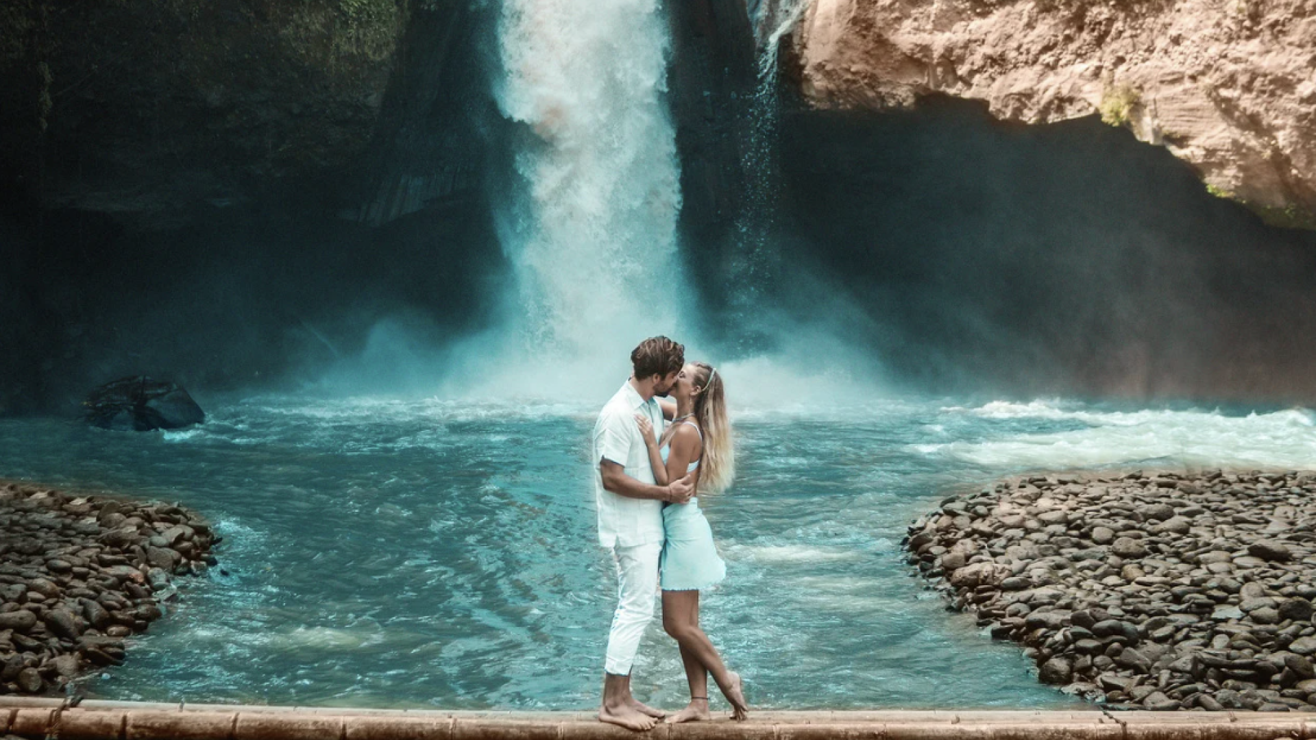Amor sob o Sol de Bali!