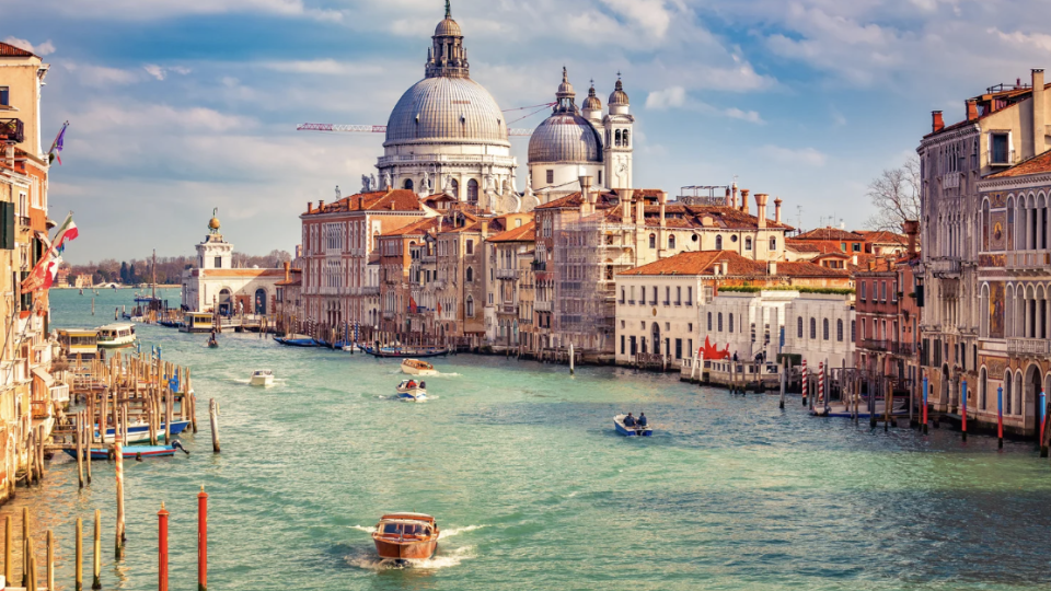 Mediterrâneo a bordo BLACK WEEK