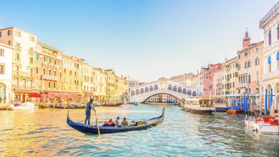 Mediterrâneo a bordo BLACK WEEK