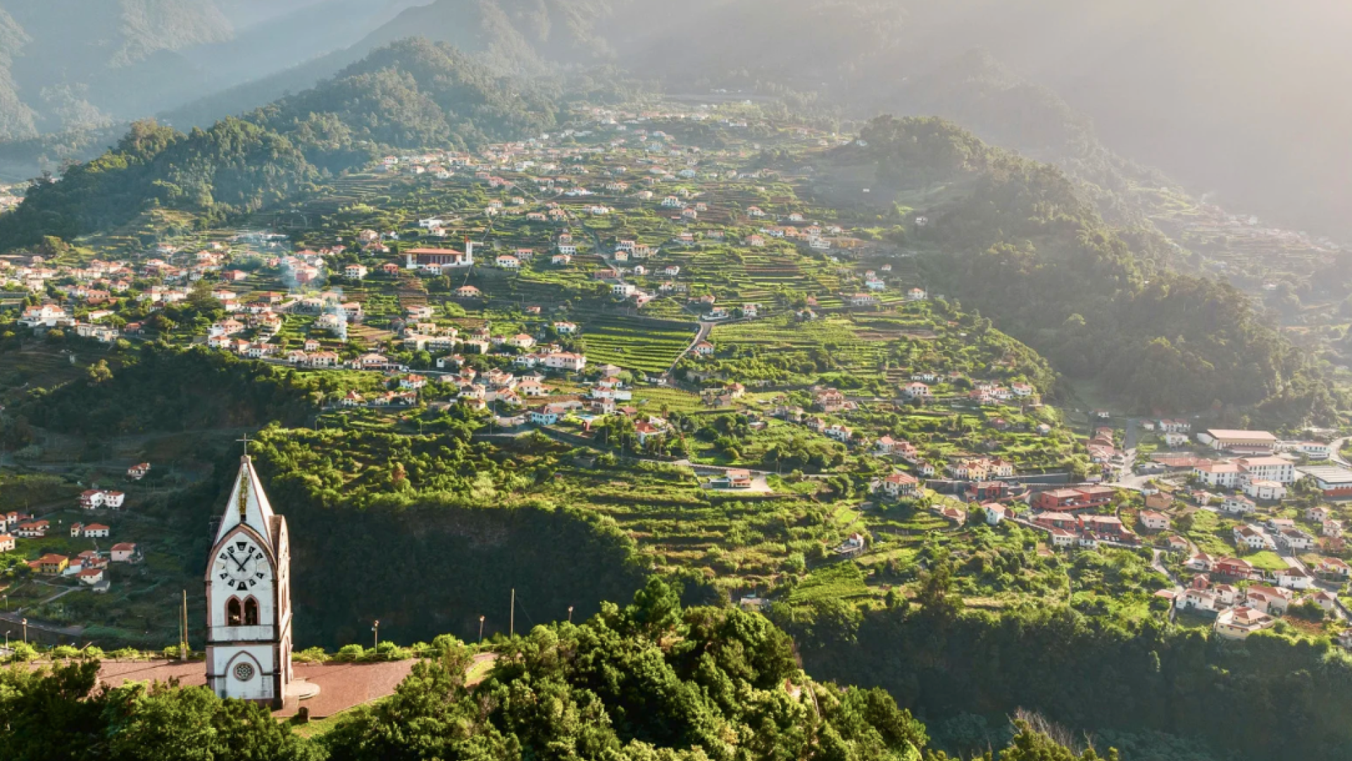 Funchal: Circuito à descoberta da Madeira!