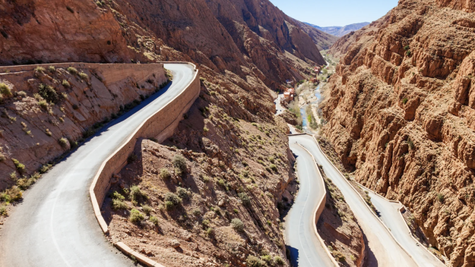 Aventura-te por Casb&aacute; e Cordilheira do Atlas!