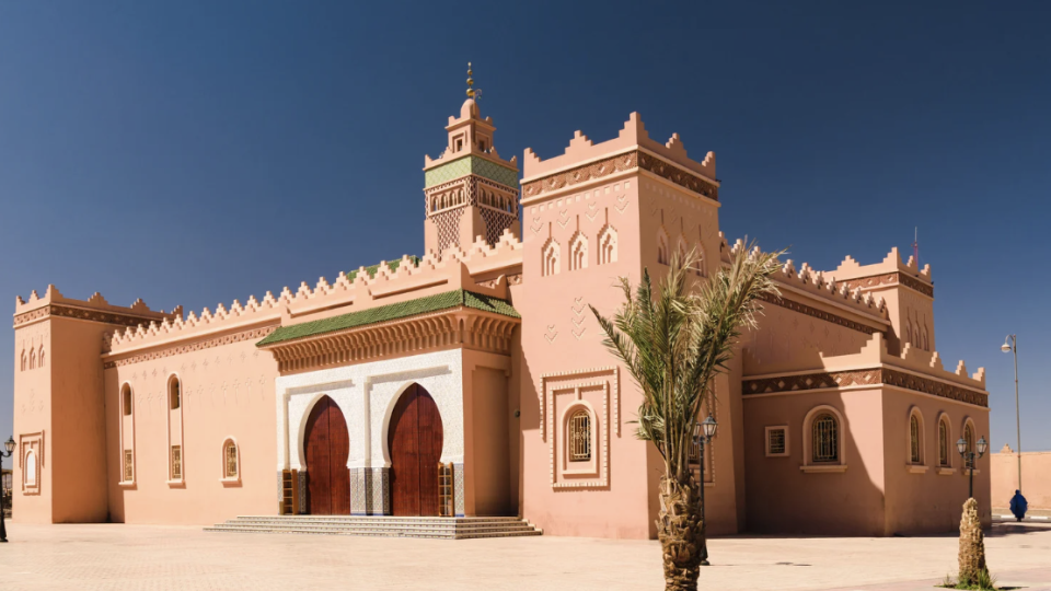 Aventura-te por Casb&aacute; e Cordilheira do Atlas!