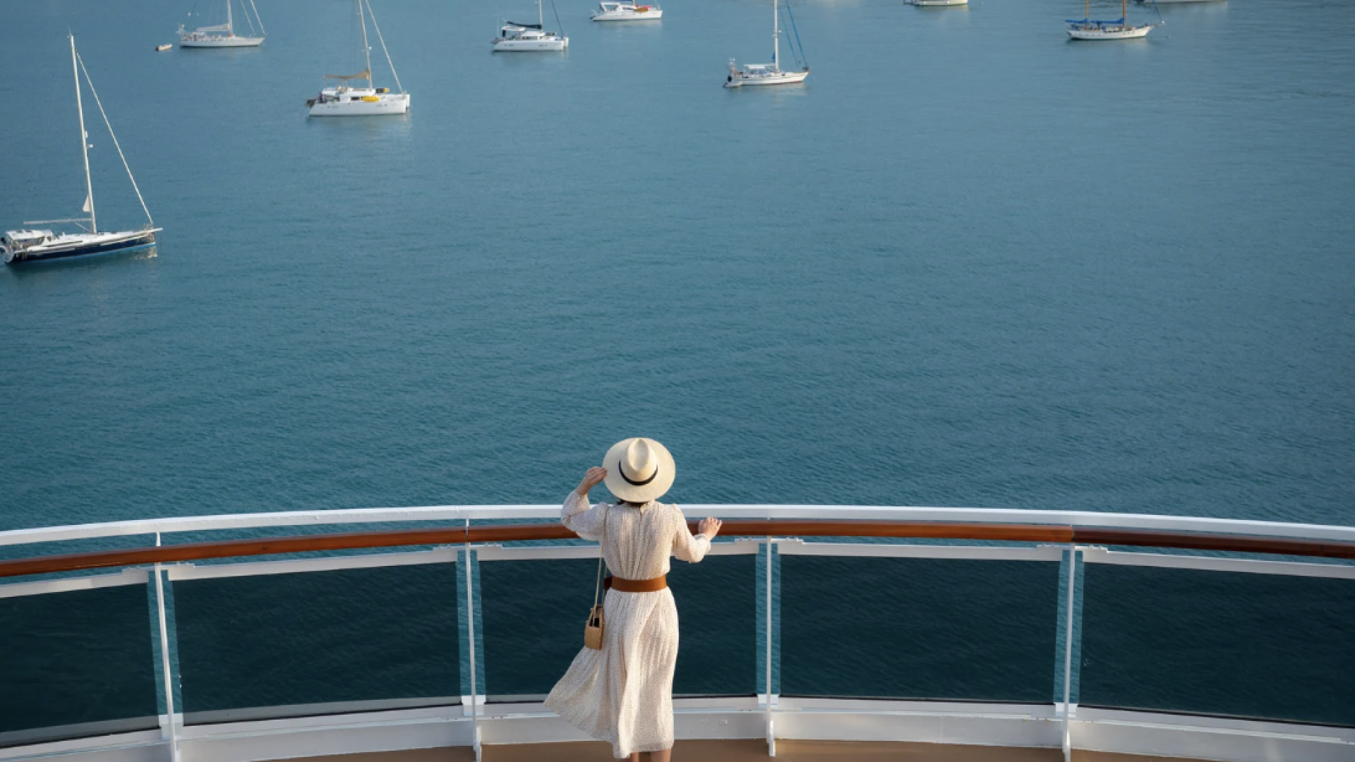 Riviera Maya & Bahamas: 5 Noites no Valiant Lady!