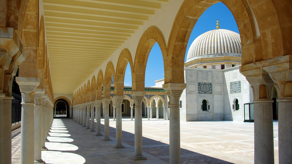 Verão em Monastir - tudo incluido!